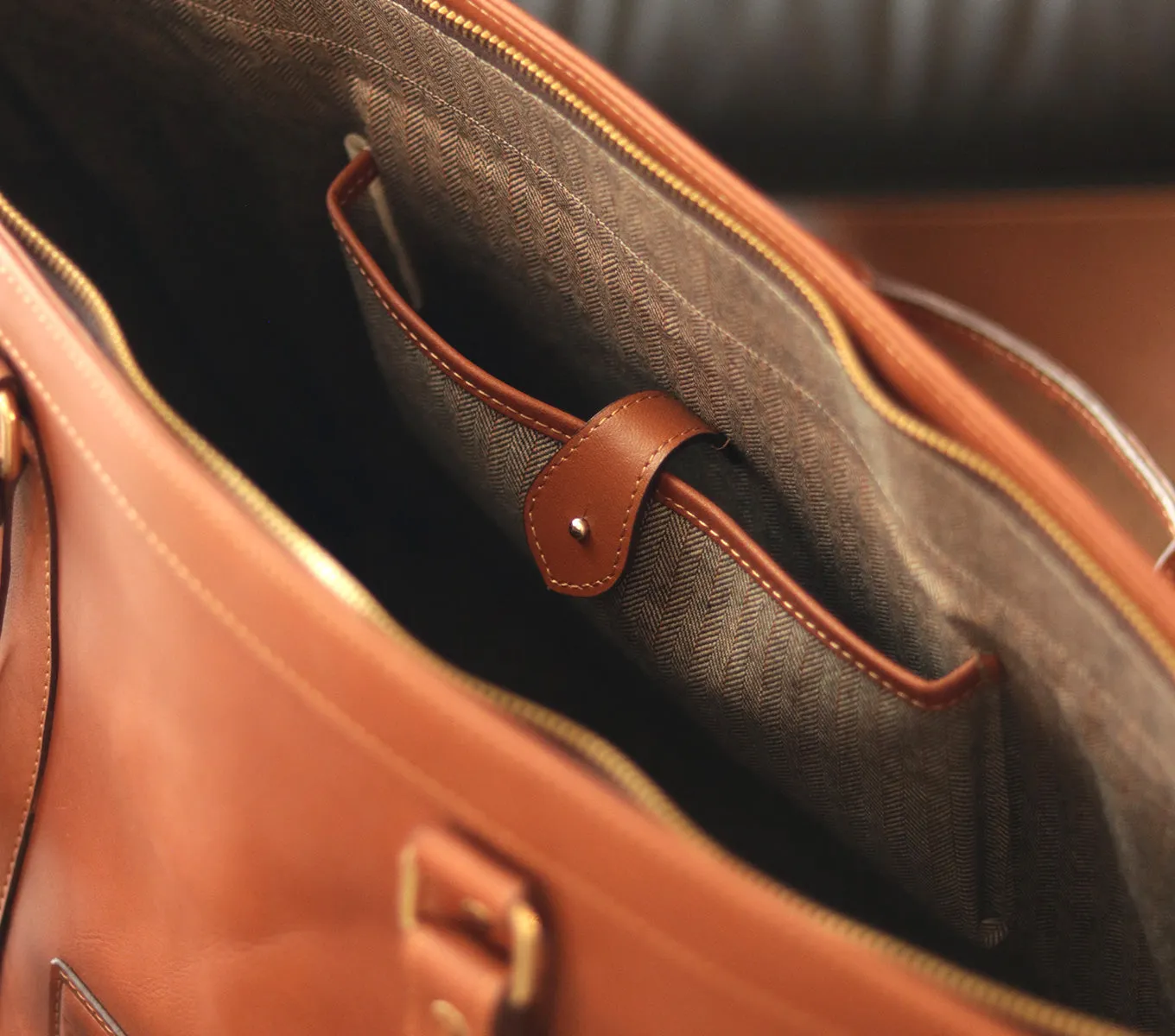 CASSIDY TOTE