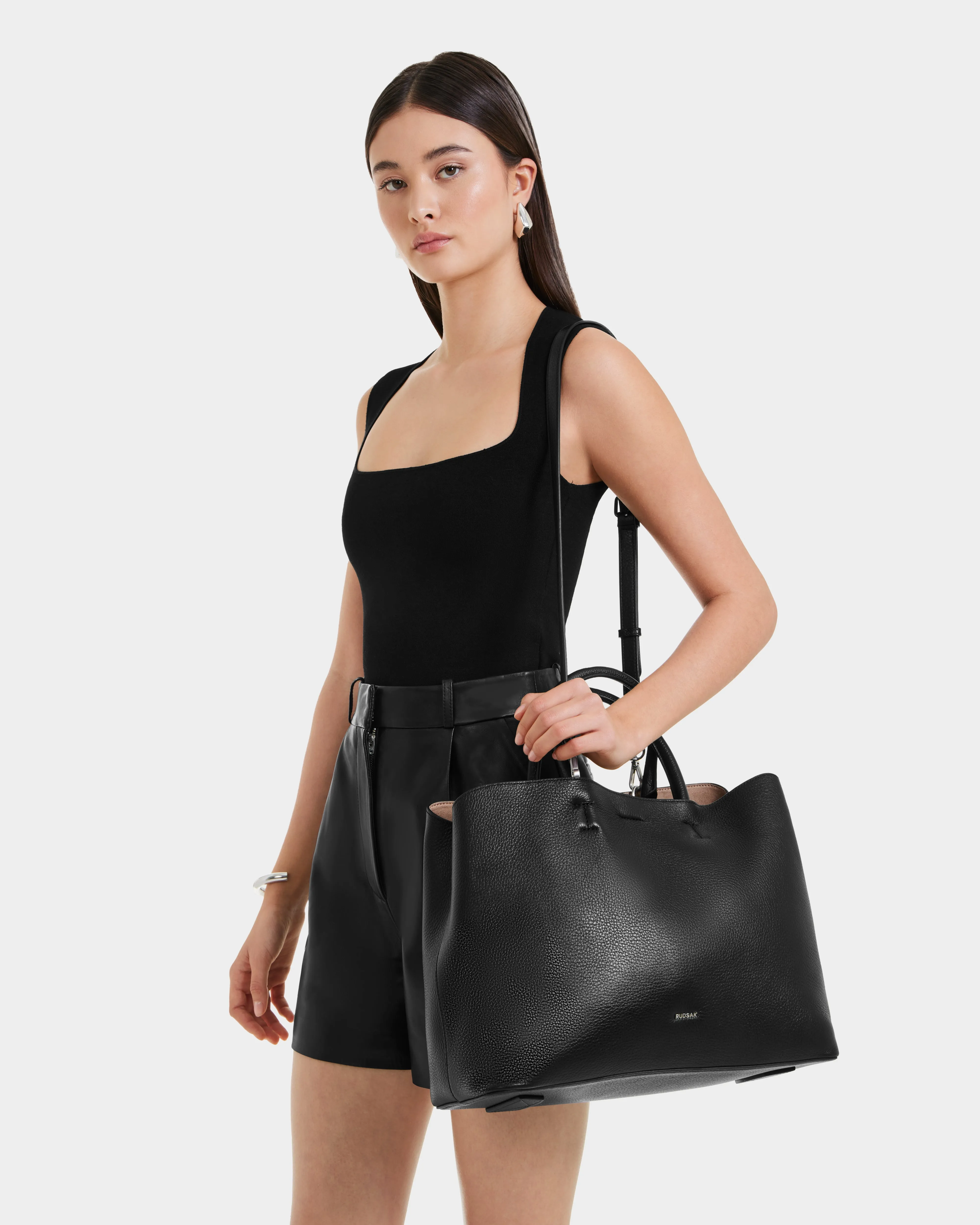 CATIRA L - 8325007 Black