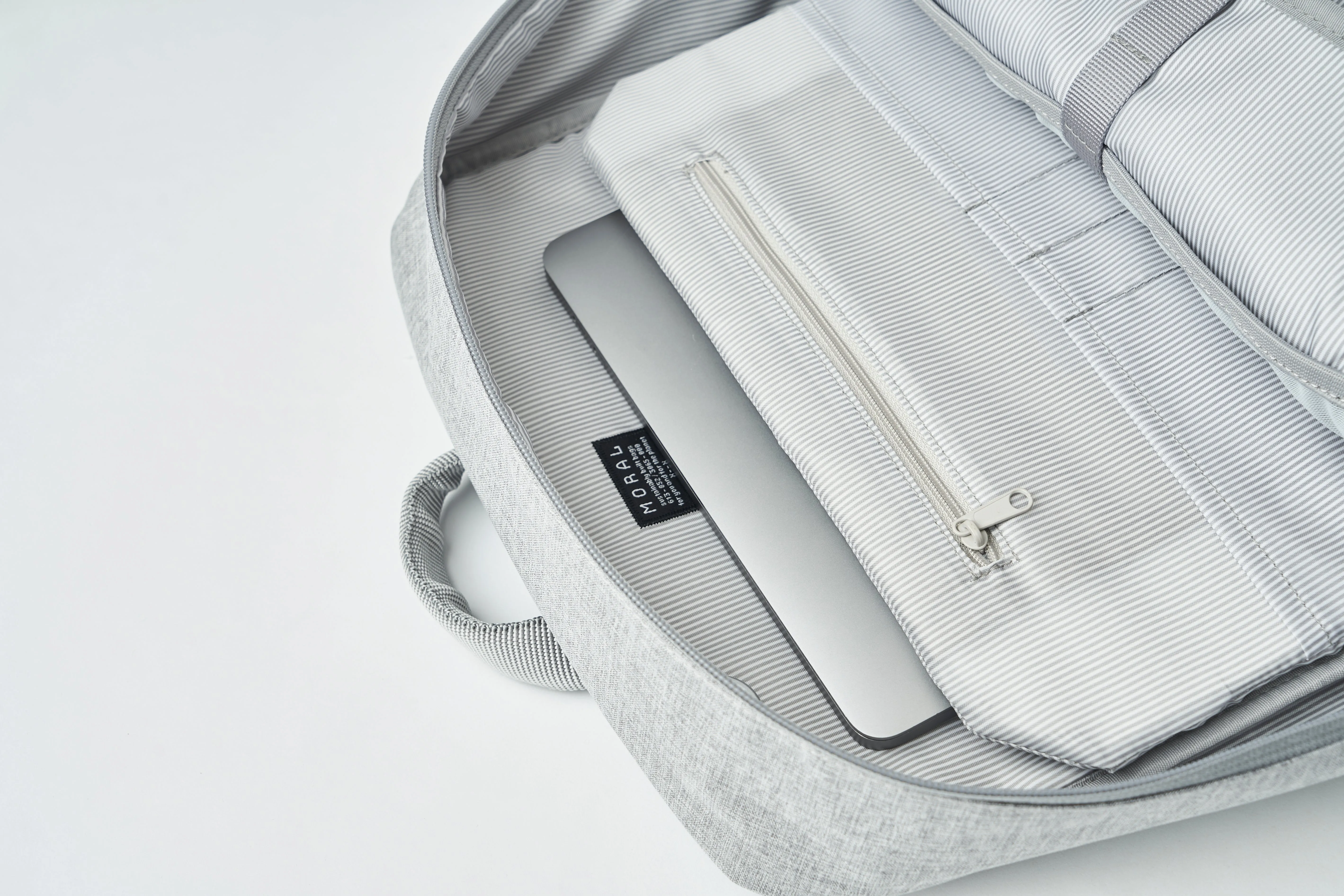 Cecil Trackies Backpack - Lite 25L