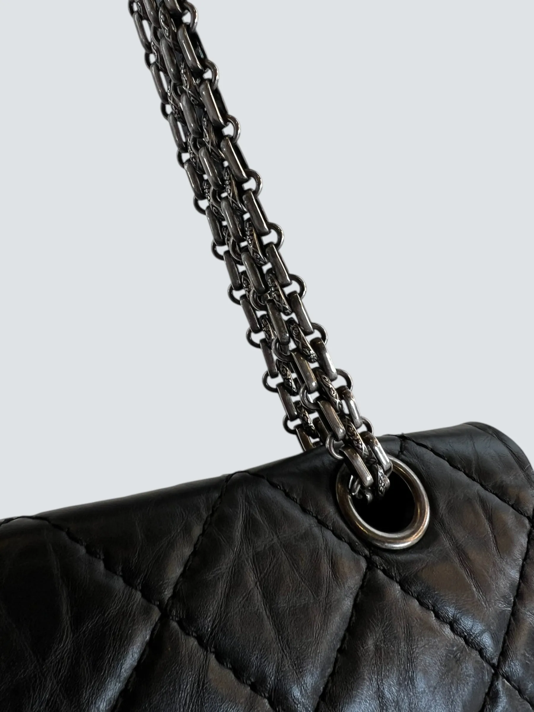 Chanel Black Calfskin Leather Medium Re-issue 2.55