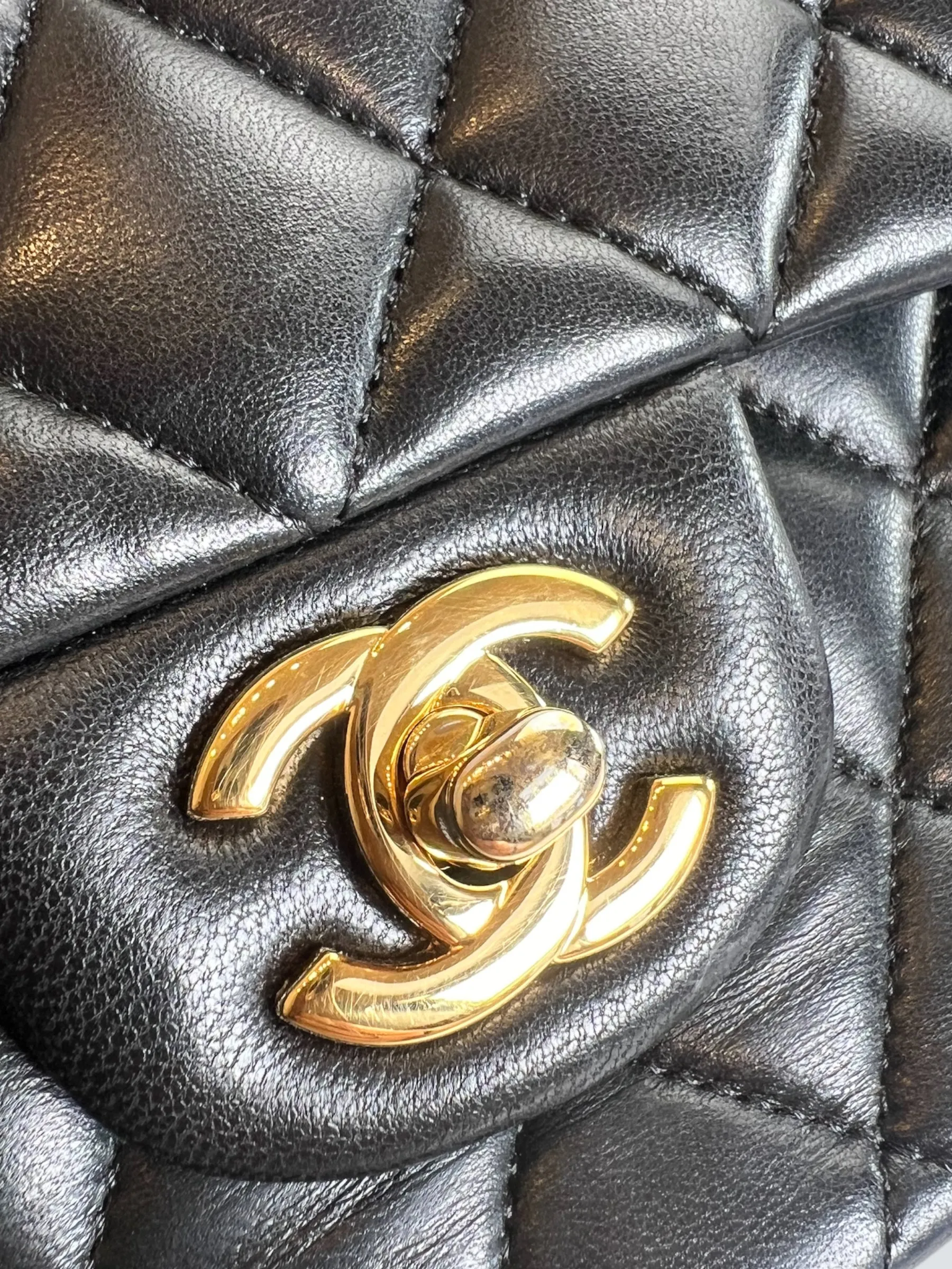 Chanel Black Lambskin Leather Medium Double Flap