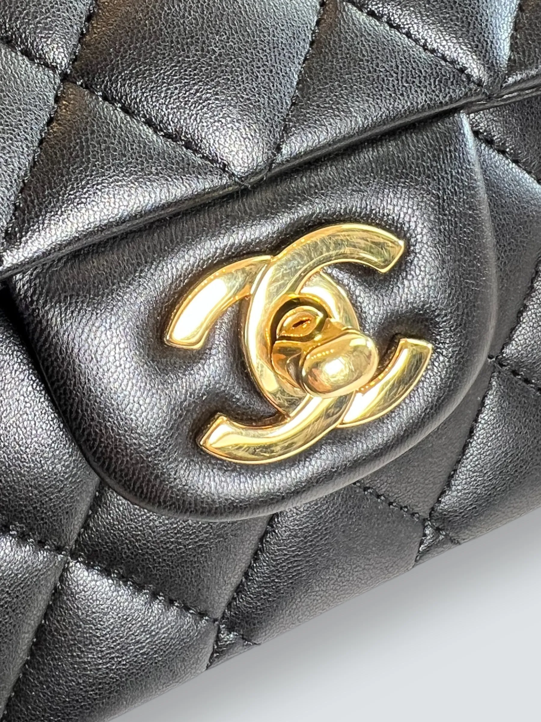 Chanel Black Lambskin Leather Medium Double Flap