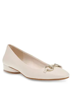 Cora Flat