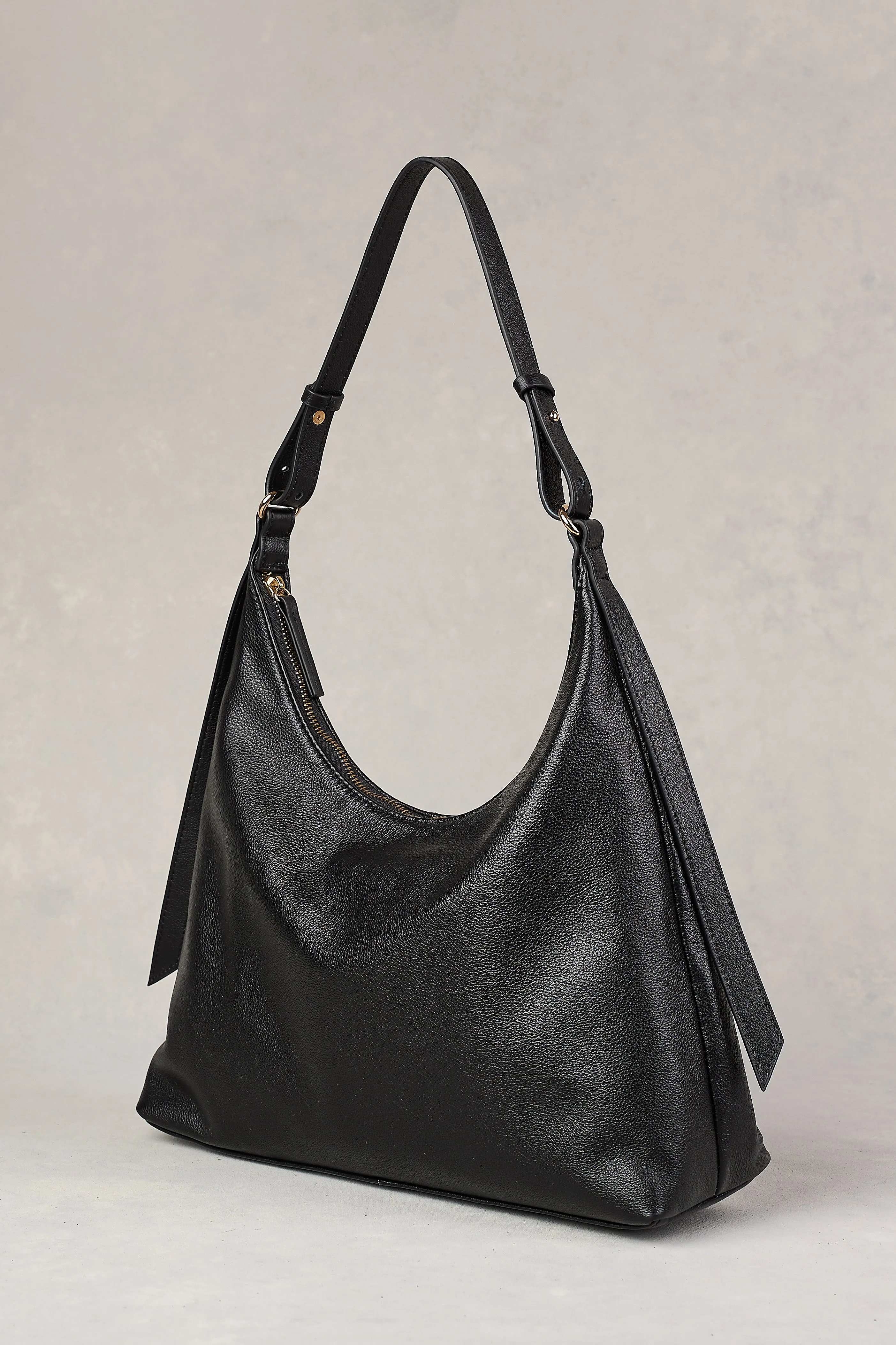 Elena Leather Shoulder Bag - Black