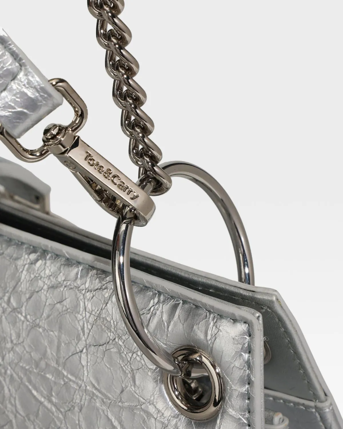 Elise Shoulder Bag in Silver