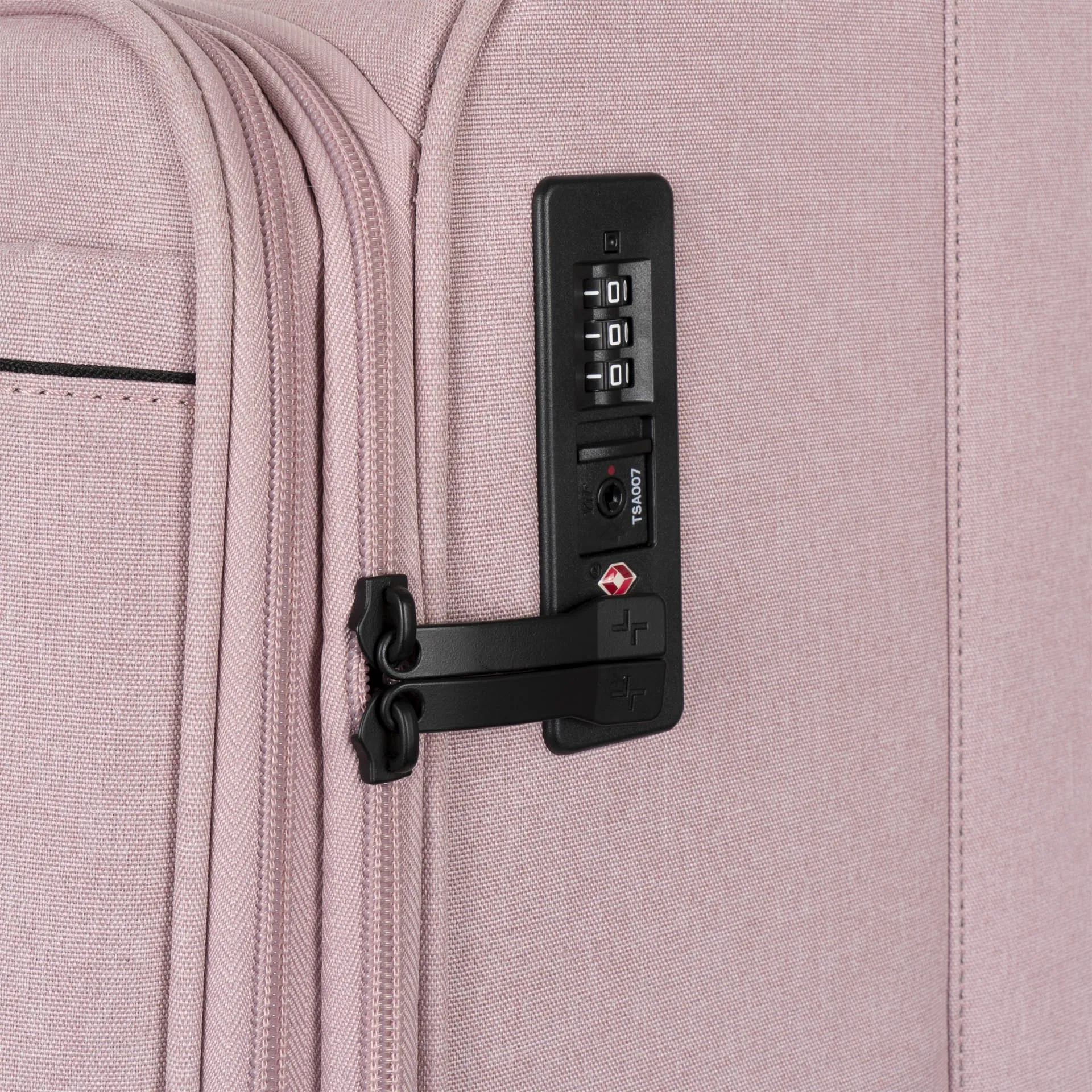Expedition Softside 31 Luggage