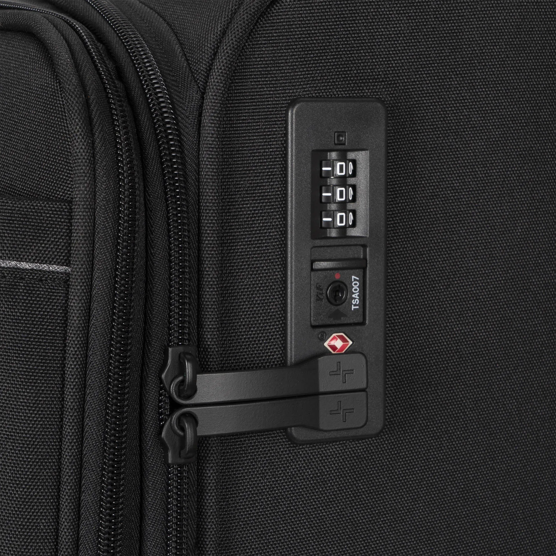 Expedition Softside 31 Luggage
