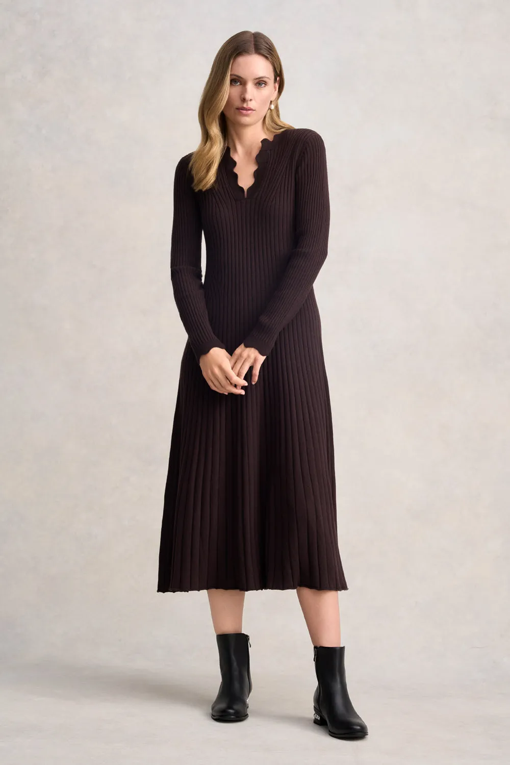 Graduated Rib Wool Dress - Chocolate