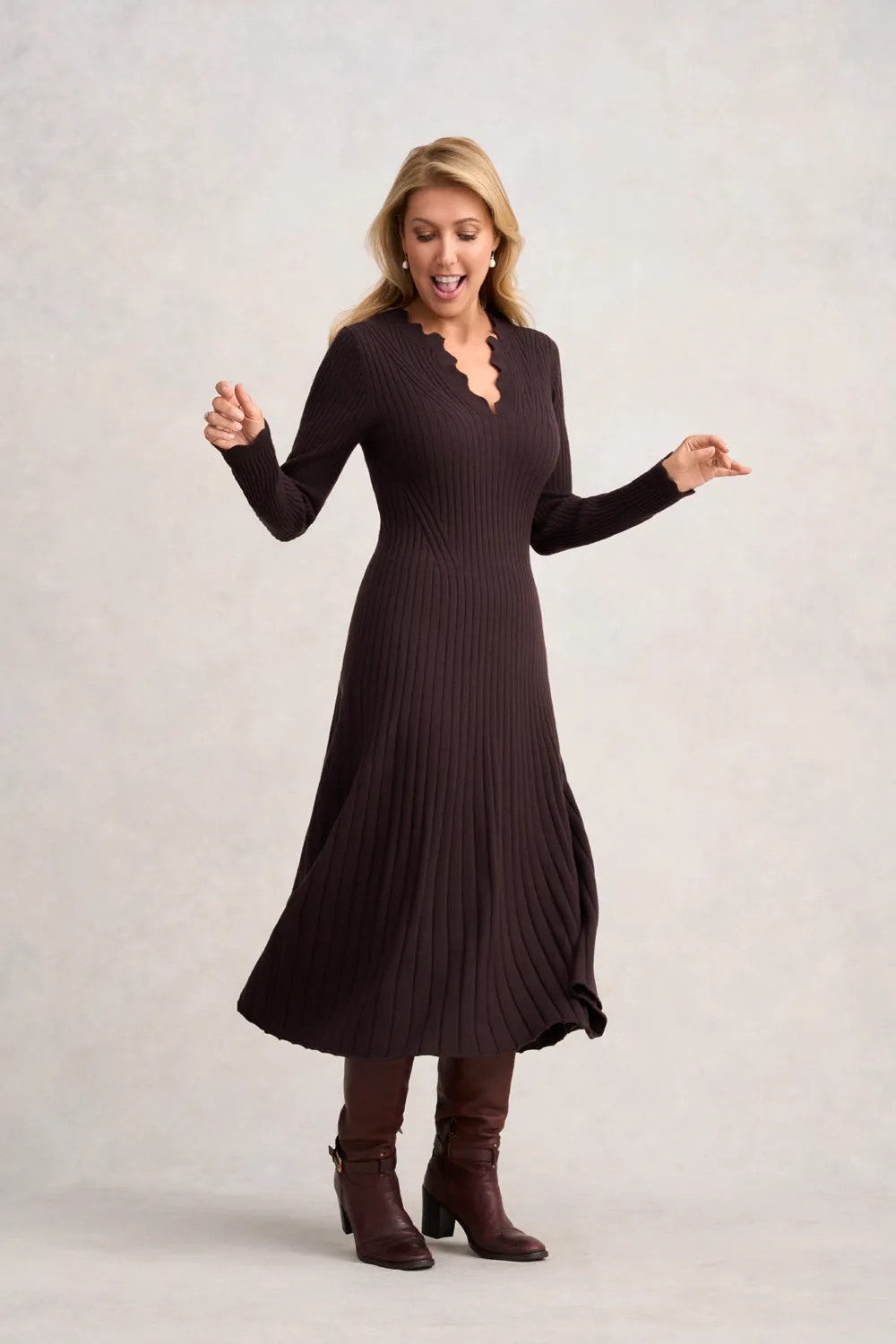 Graduated Rib Wool Dress - Chocolate