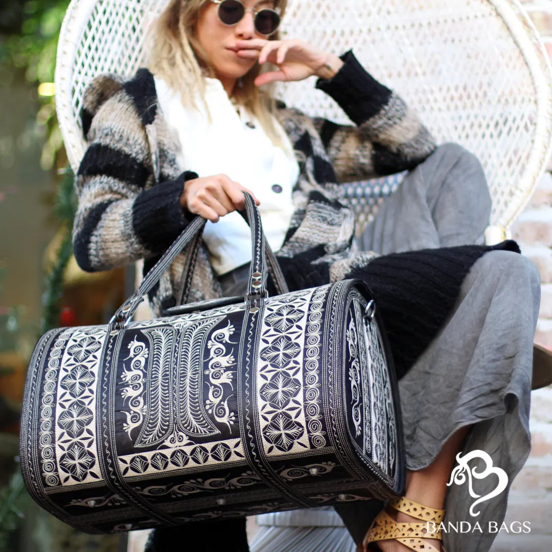 Hitam Weekender Bag