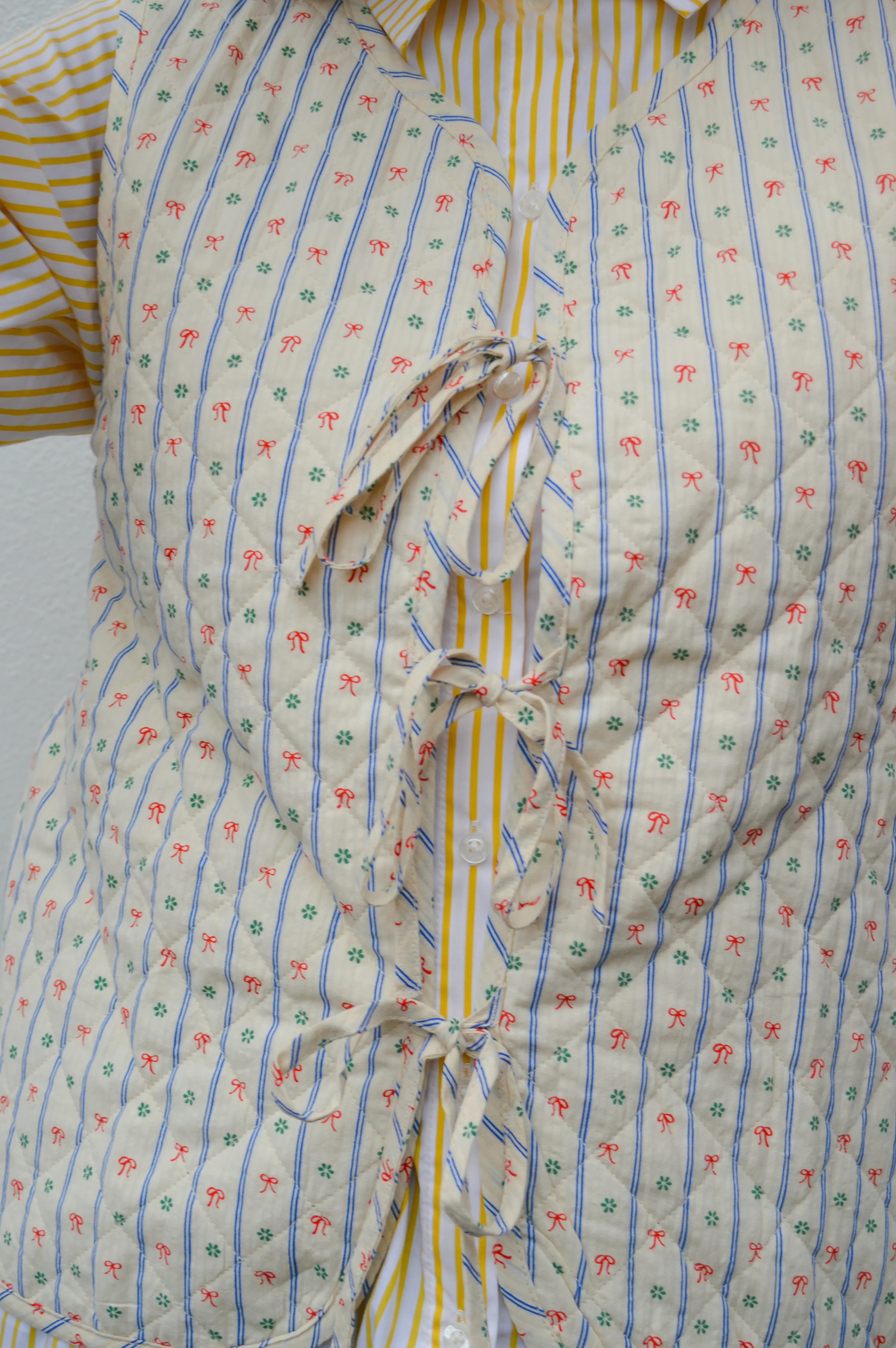 ICHI Quarry Bow Vintage Vest