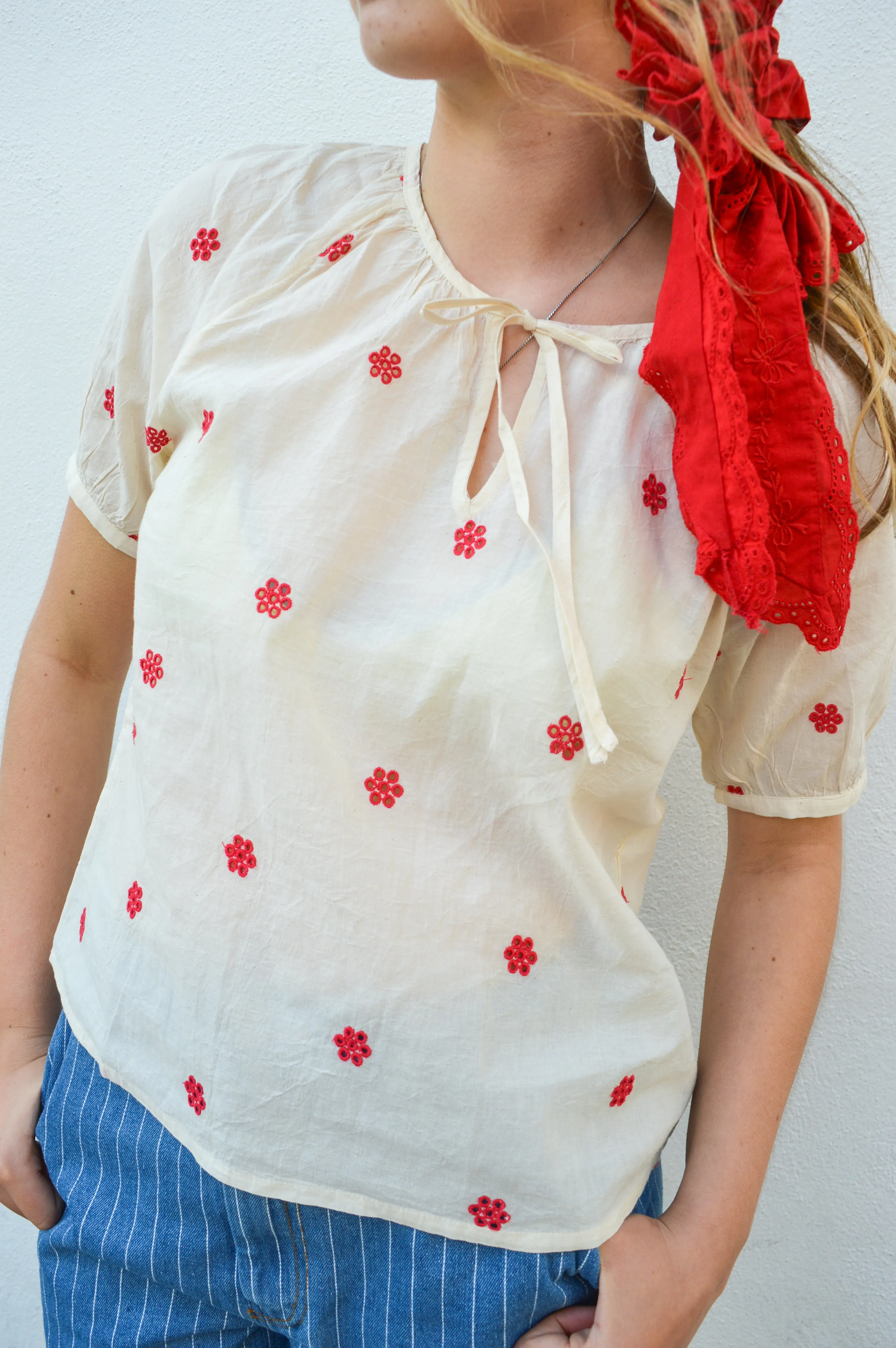 ICHI Vinna Almond Milk Embroidered blouse