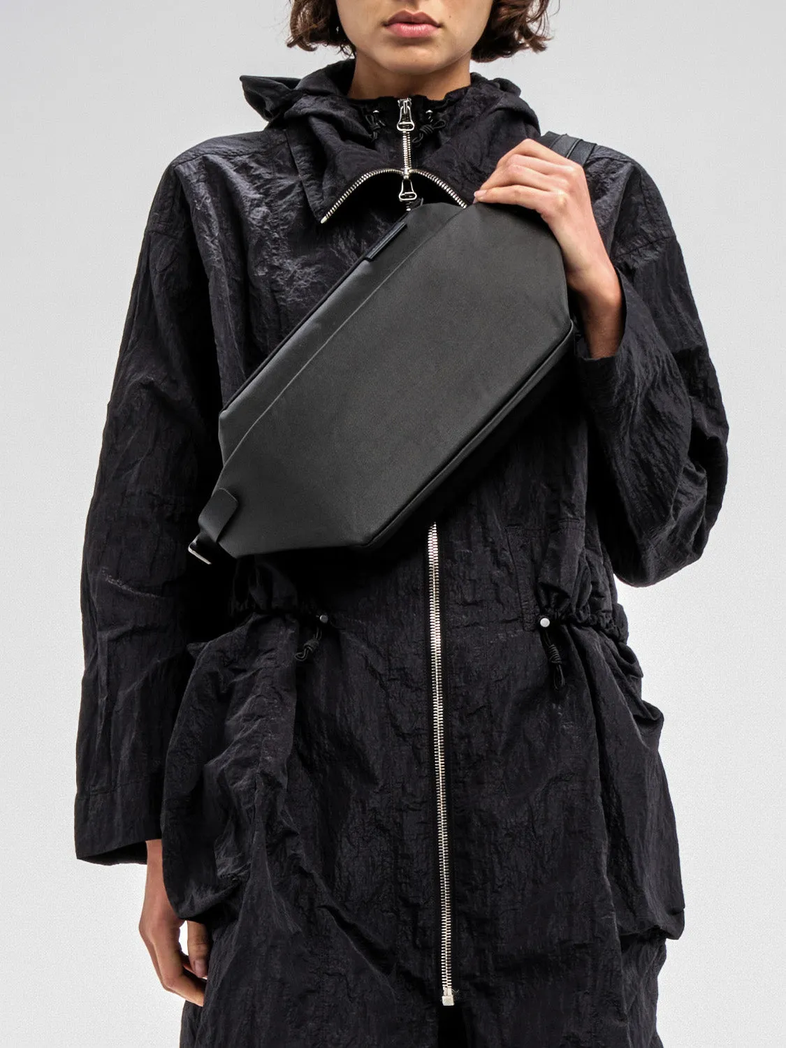 Isarau M Coated Canvas Black
