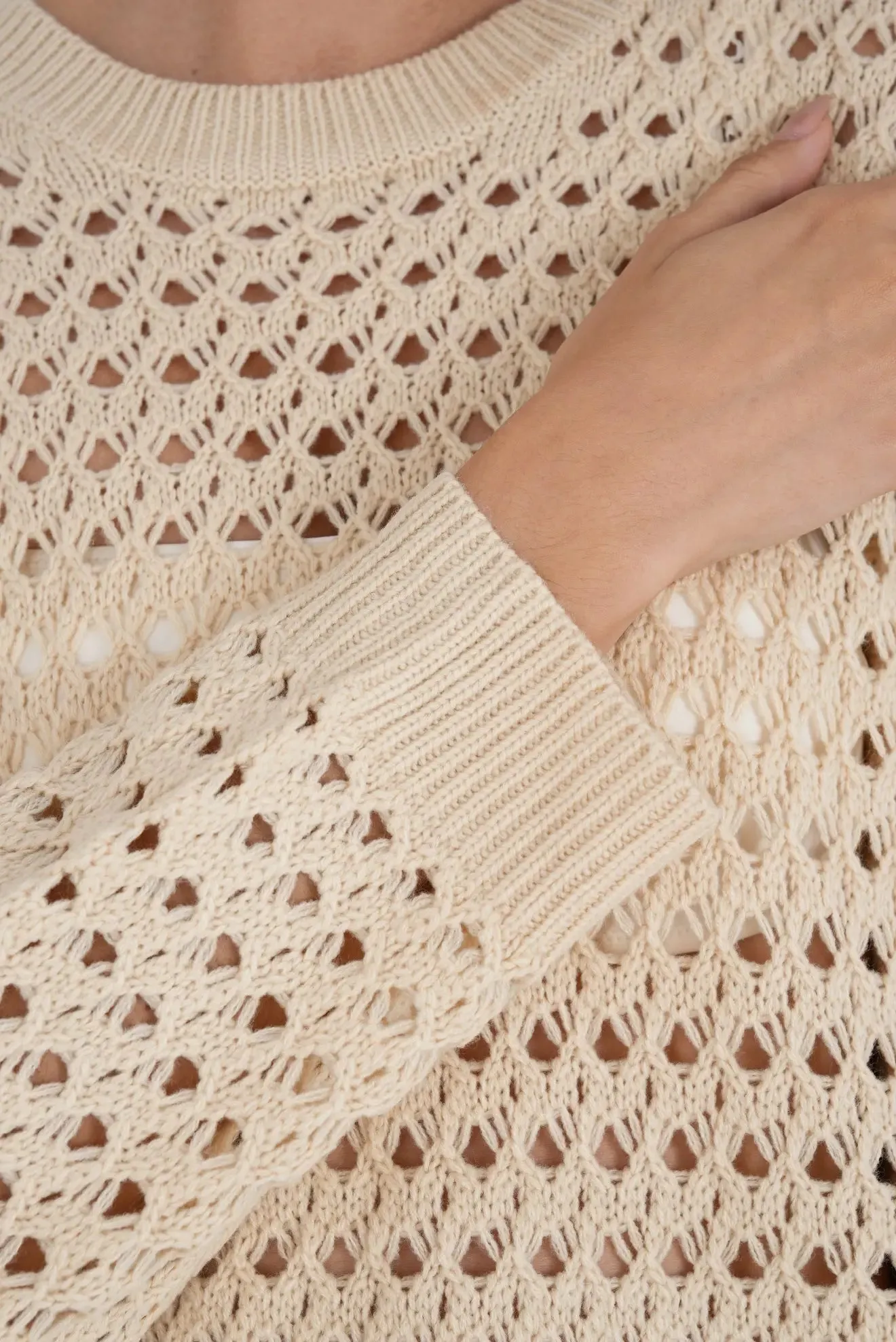 Ivory Pearl Crop Sweater | Light Texture and Timeless Elegance | Zingara 
