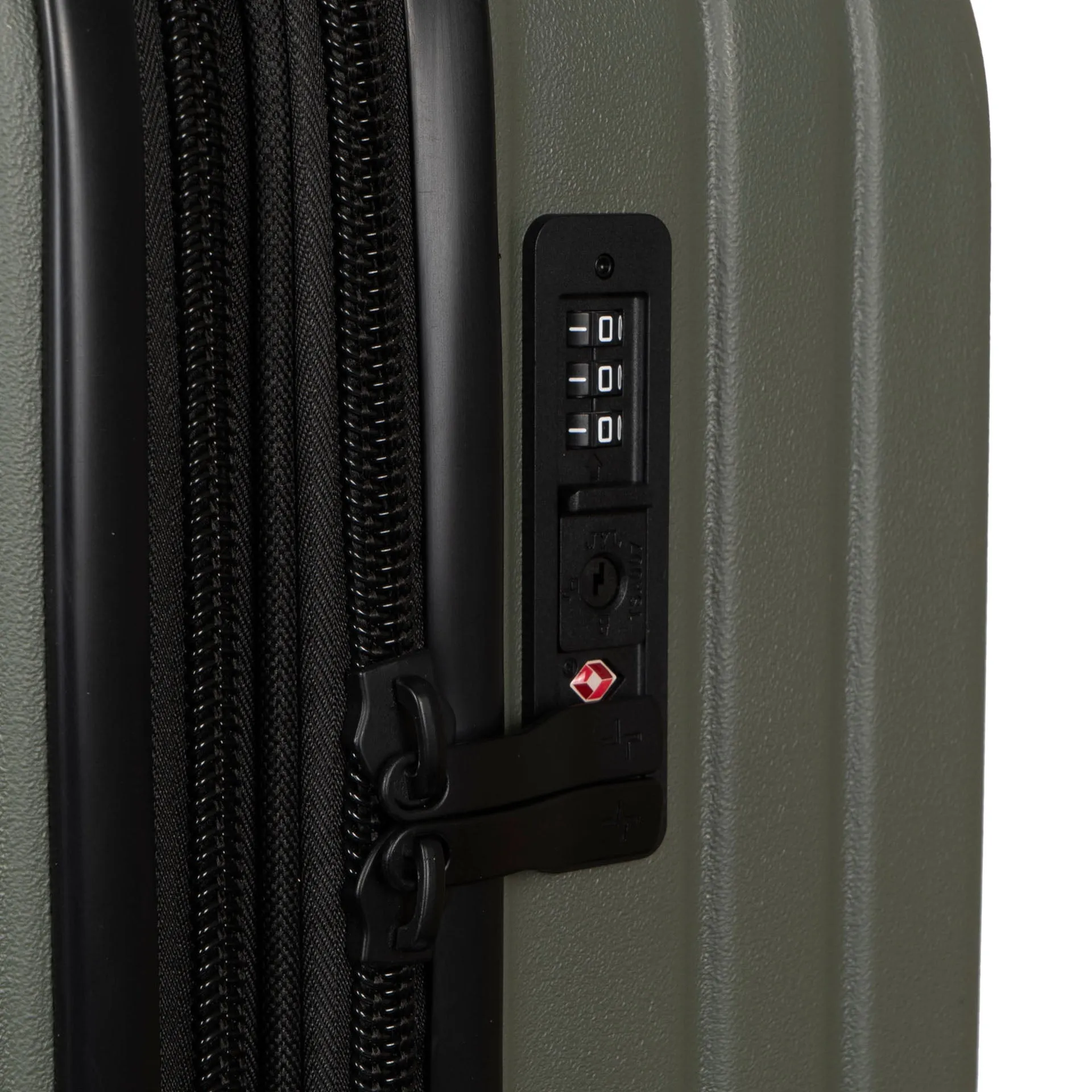 Legend Hardside 32 Luggage