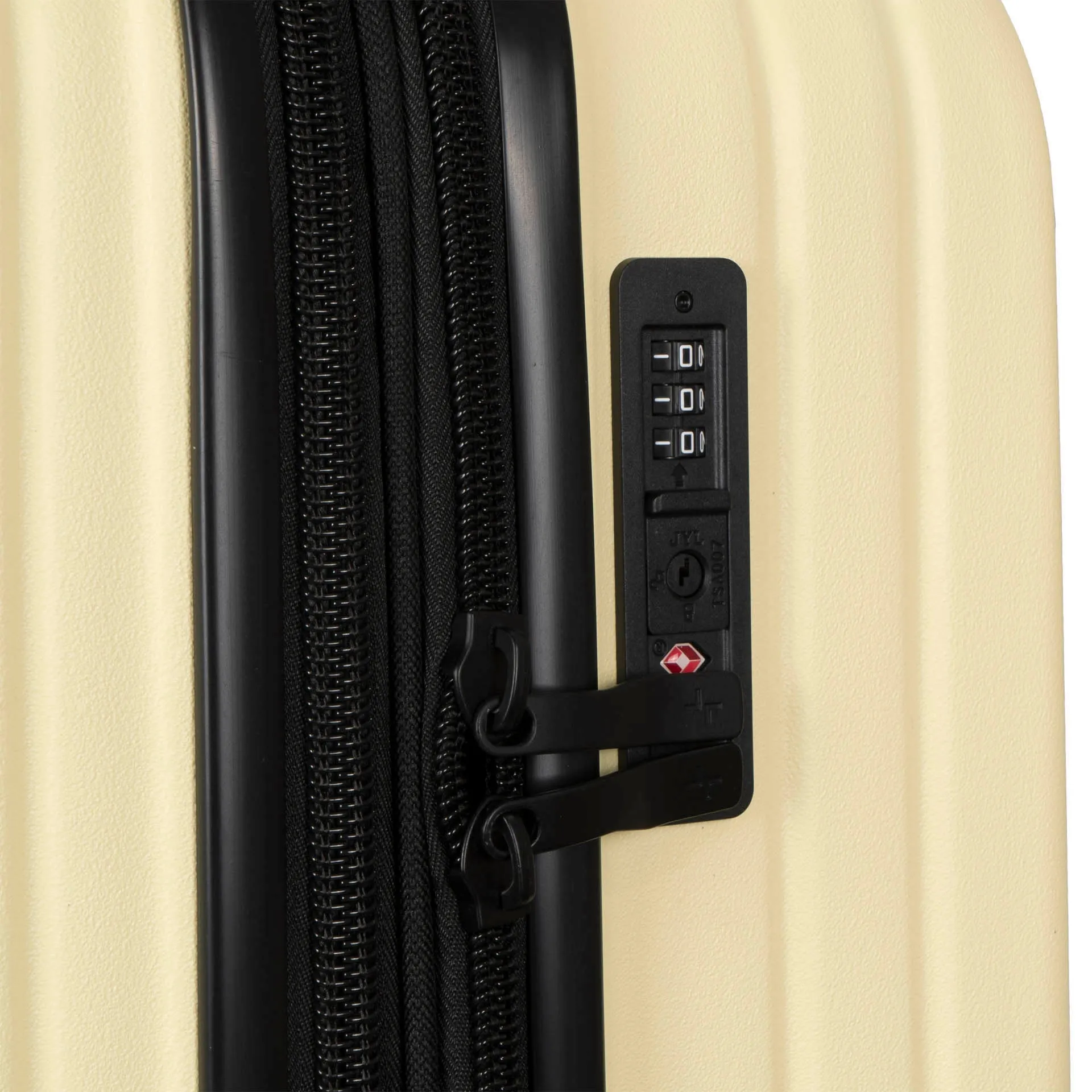 Legend Hardside 32 Luggage