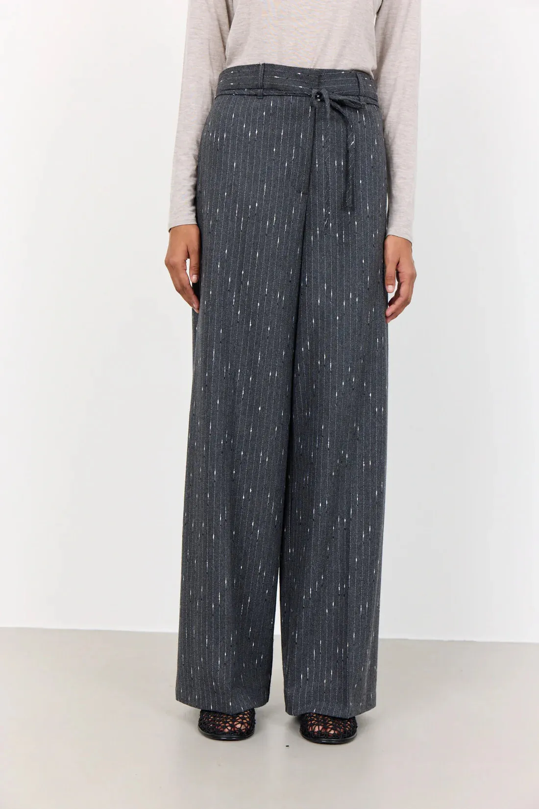 Leveté Jude Dark Grey Pants