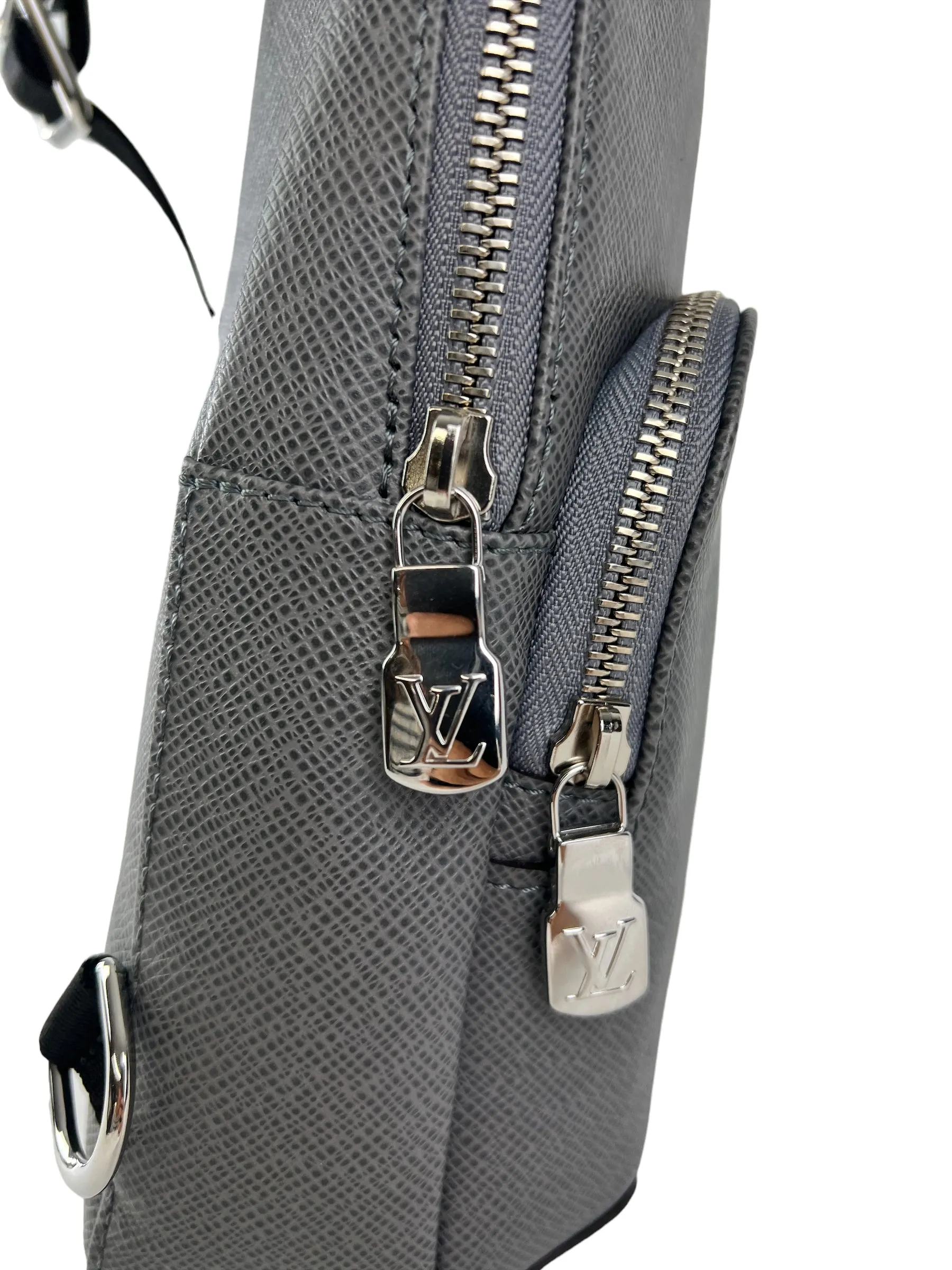 Louis Vuitton Grey Taiga Leather Avenue Sling Backpack