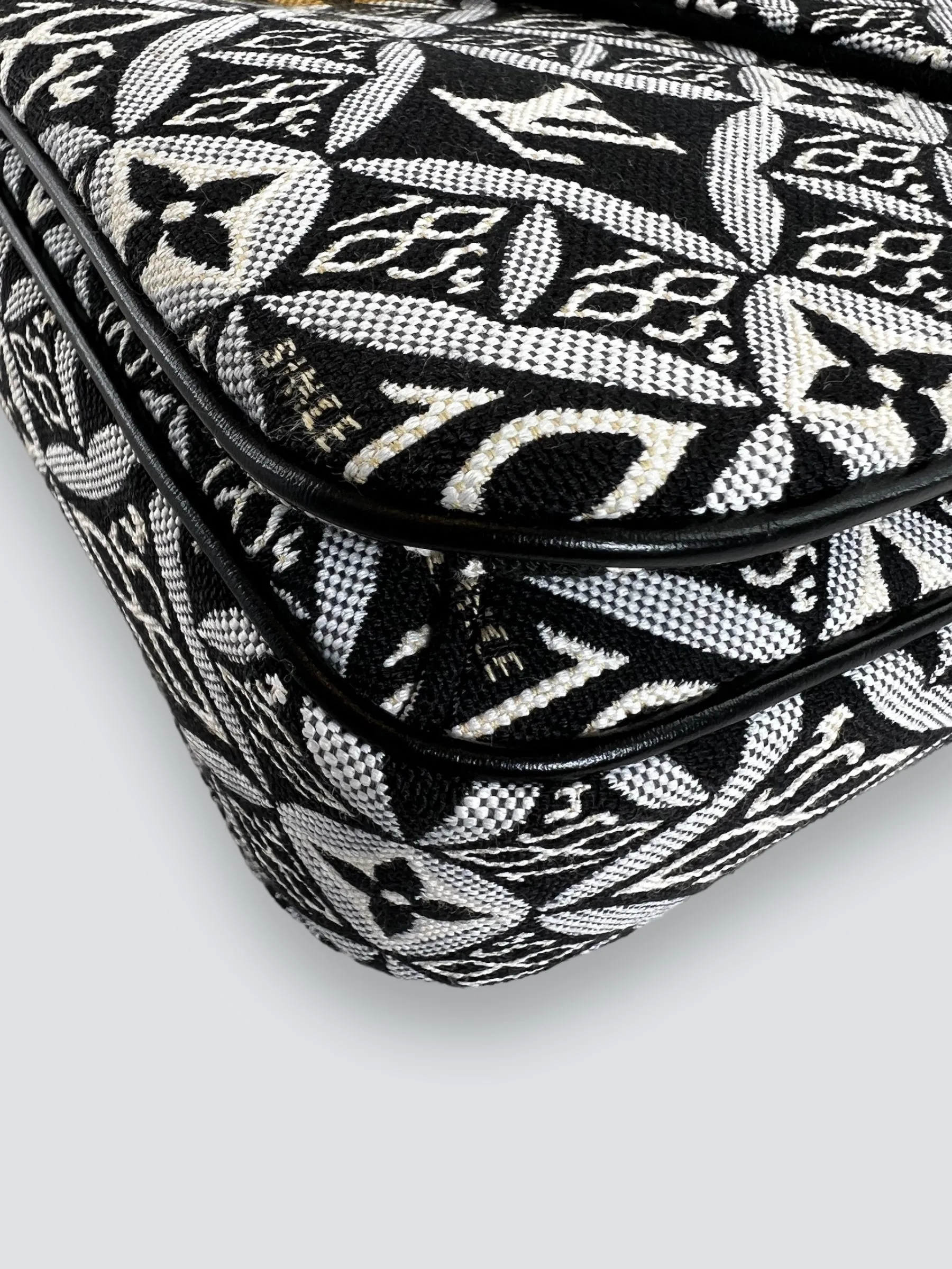 Louis Vuitton Limited Edition Monochrome Canvas 1854 Pochette Metis