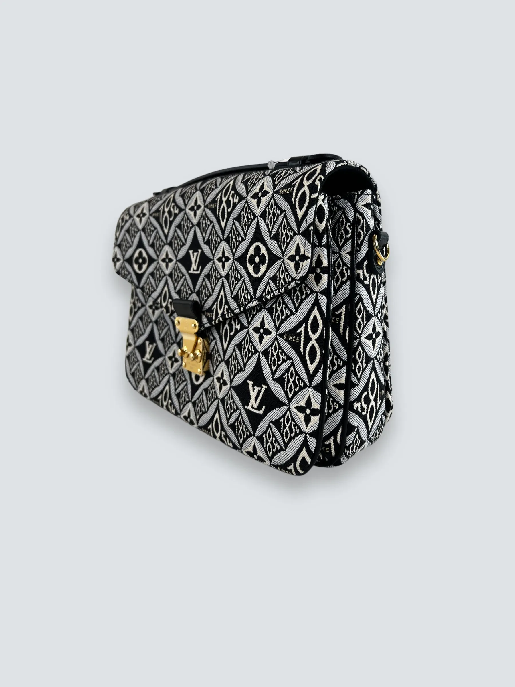 Louis Vuitton Limited Edition Monochrome Canvas 1854 Pochette Metis
