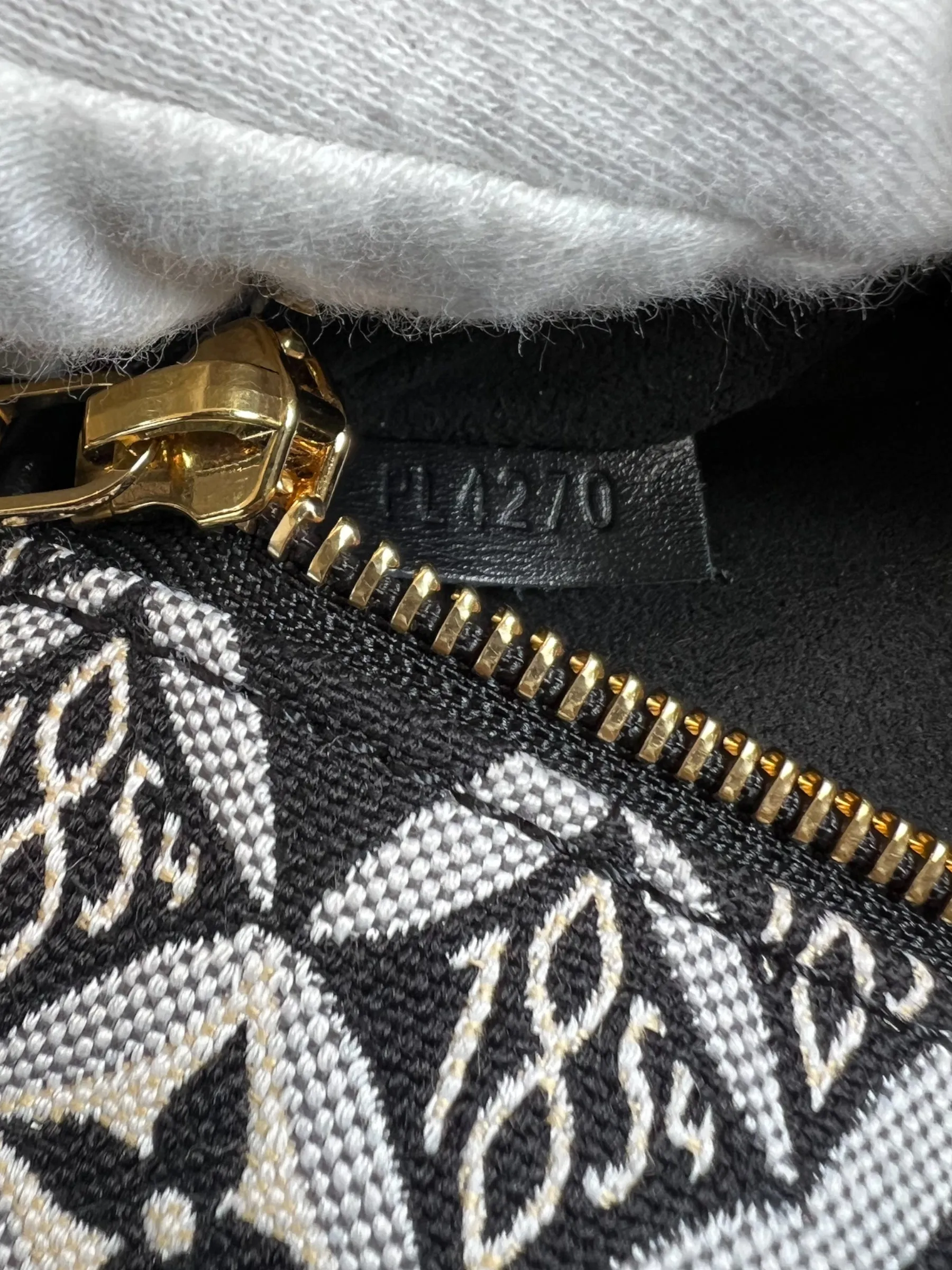 Louis Vuitton Limited Edition Monochrome Canvas 1854 Pochette Metis