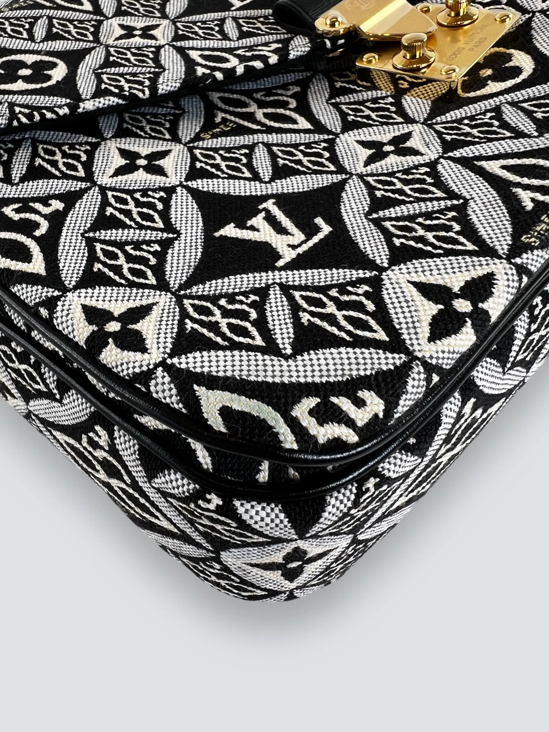 Louis Vuitton Limited Edition Monochrome Canvas 1854 Pochette Metis