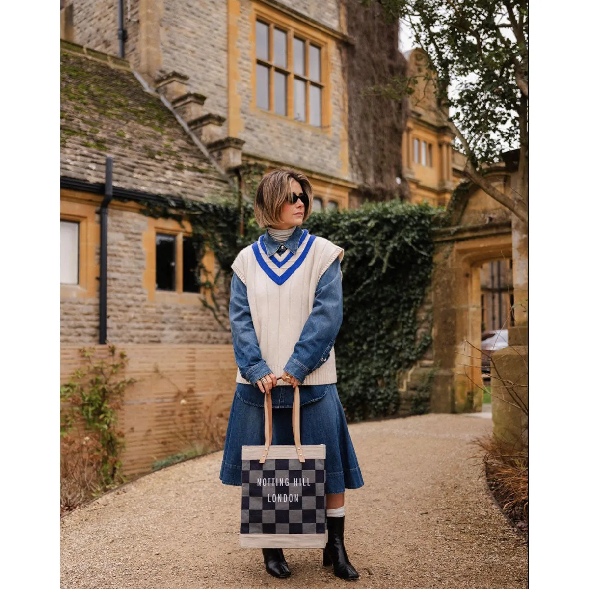 Market Tote in Navy Checker