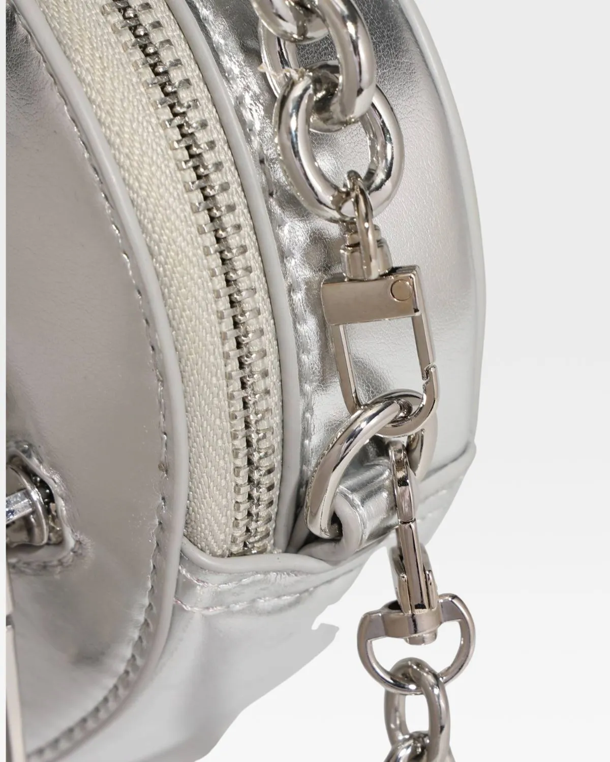 Mini Heart Novelty Bag in Silver