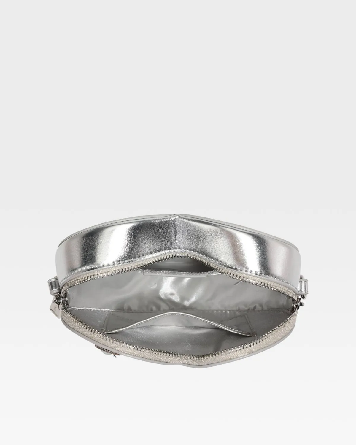 Mini Heart Novelty Bag in Silver