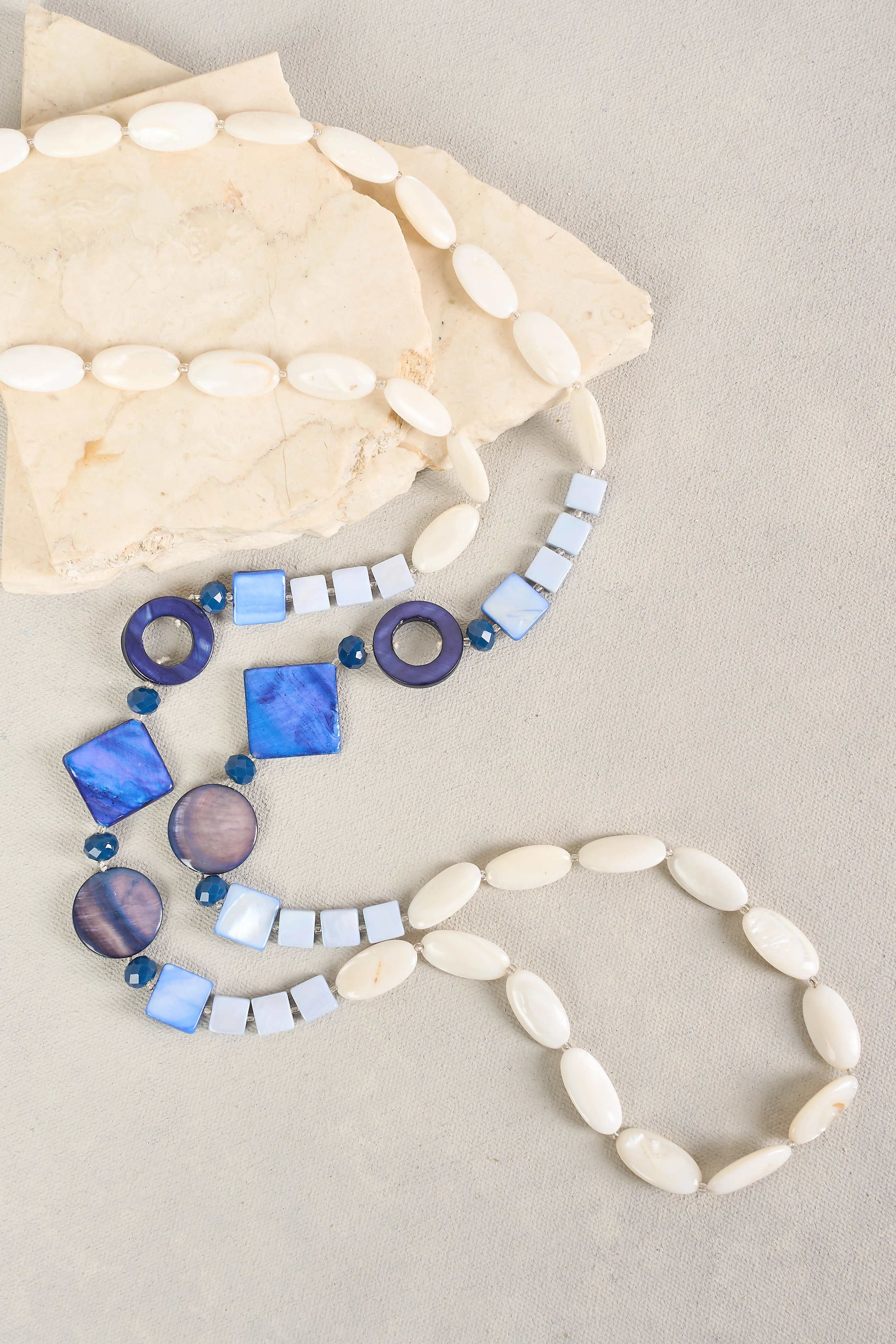 Multi Shell Necklace - Multi