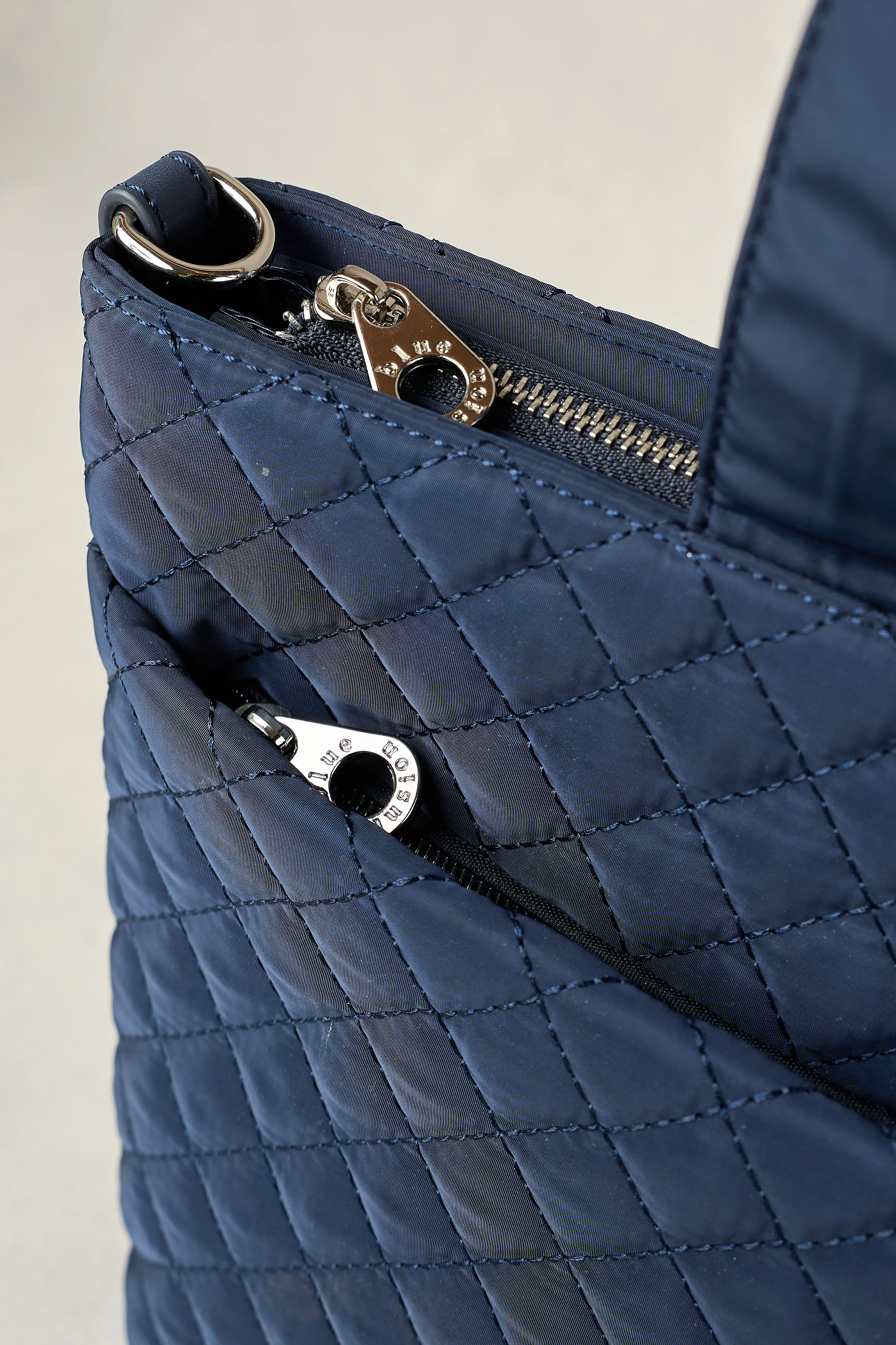 Naomi Quilted Tote - Navy