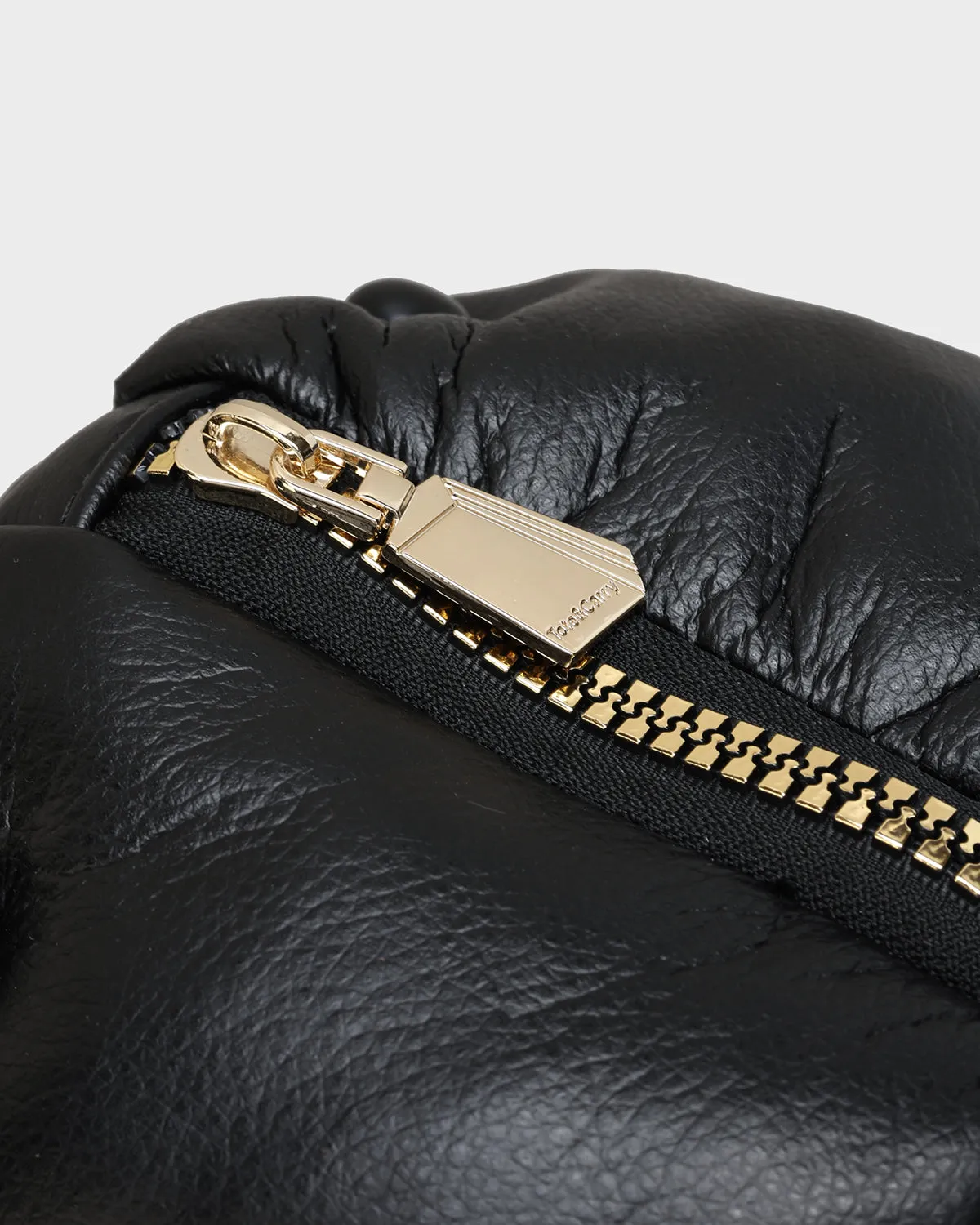 Pearl Power Duffle Bag in Black