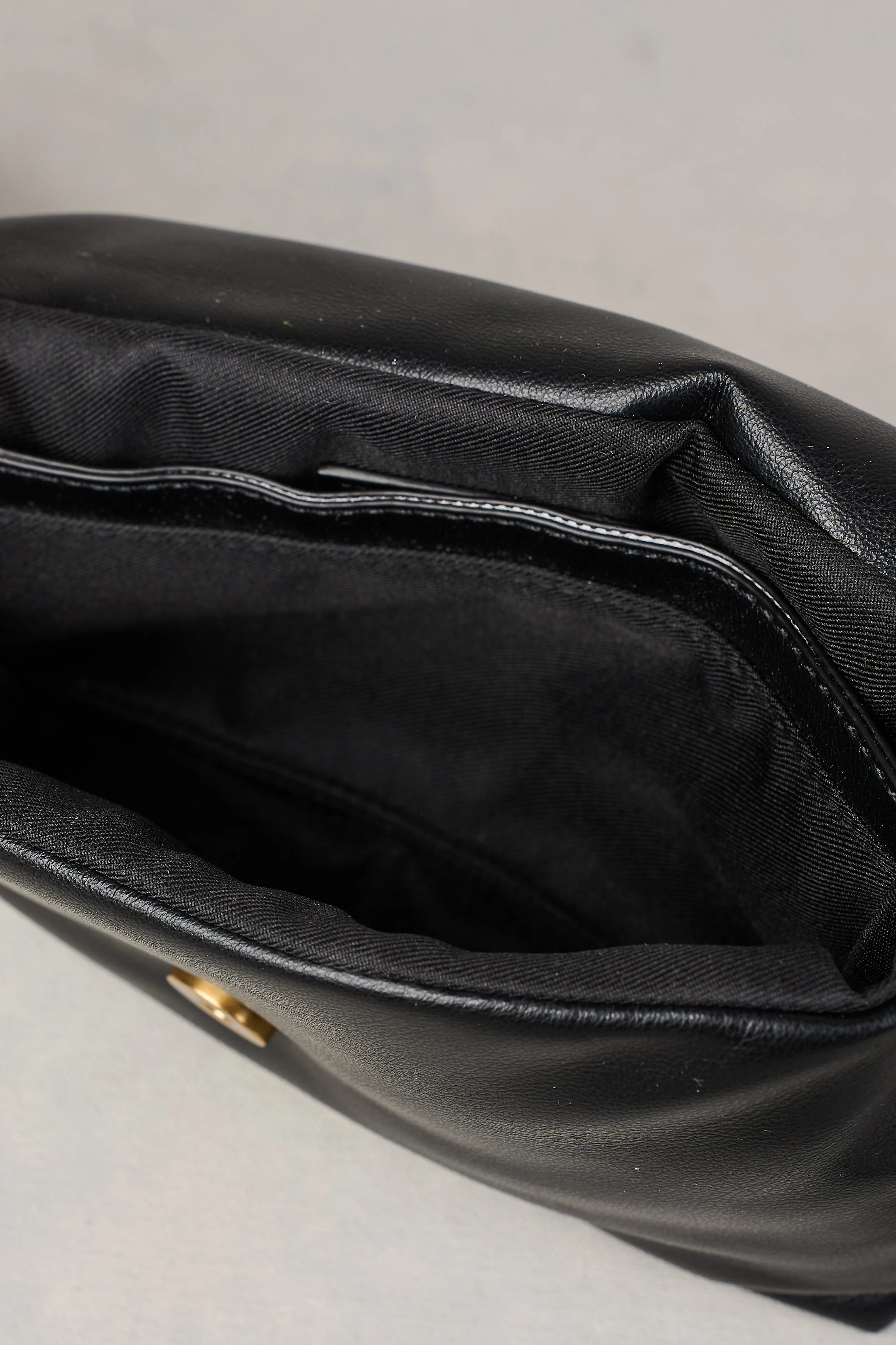 Polly Pearl Strap Bag - Black