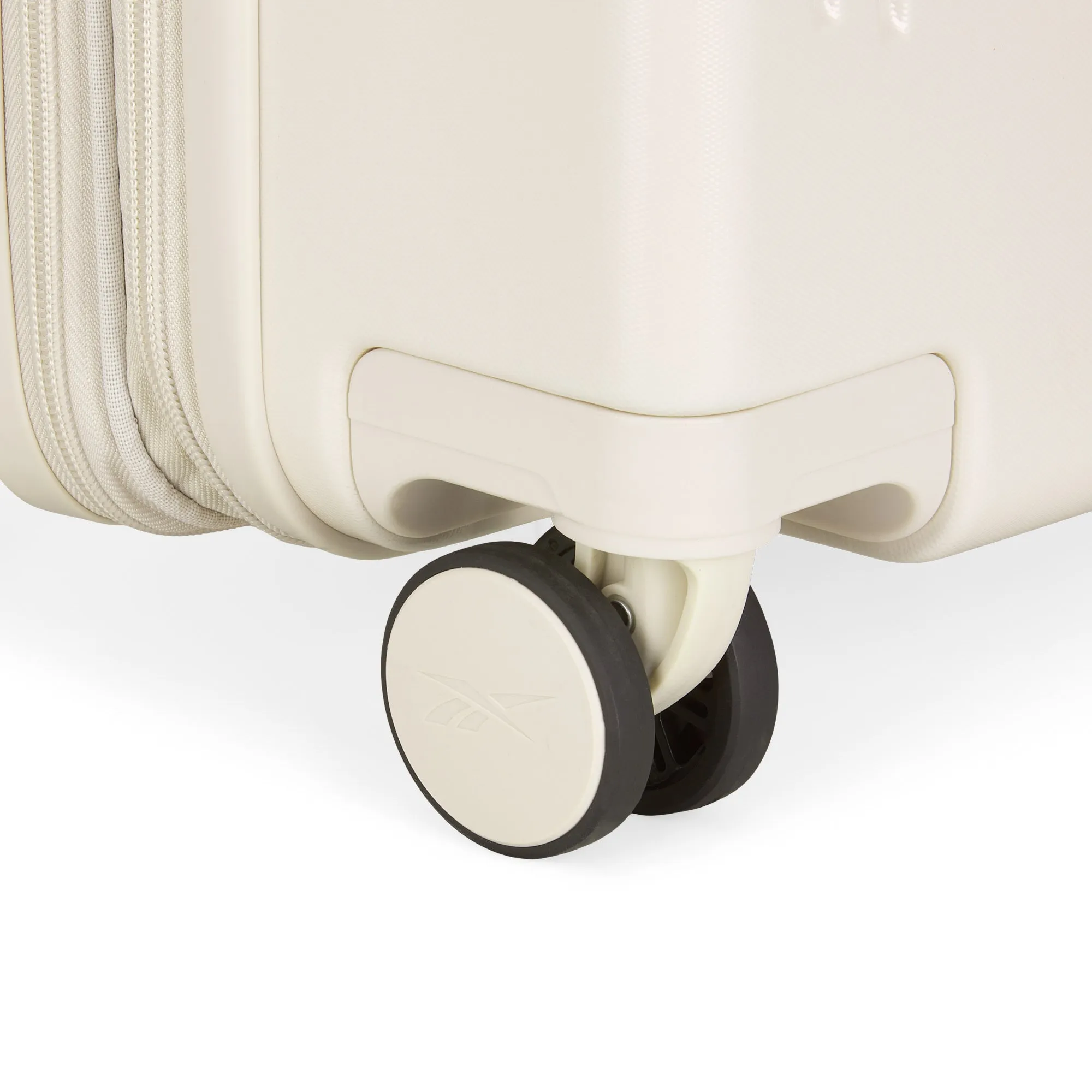 Reebok Playmaker Carry-on
