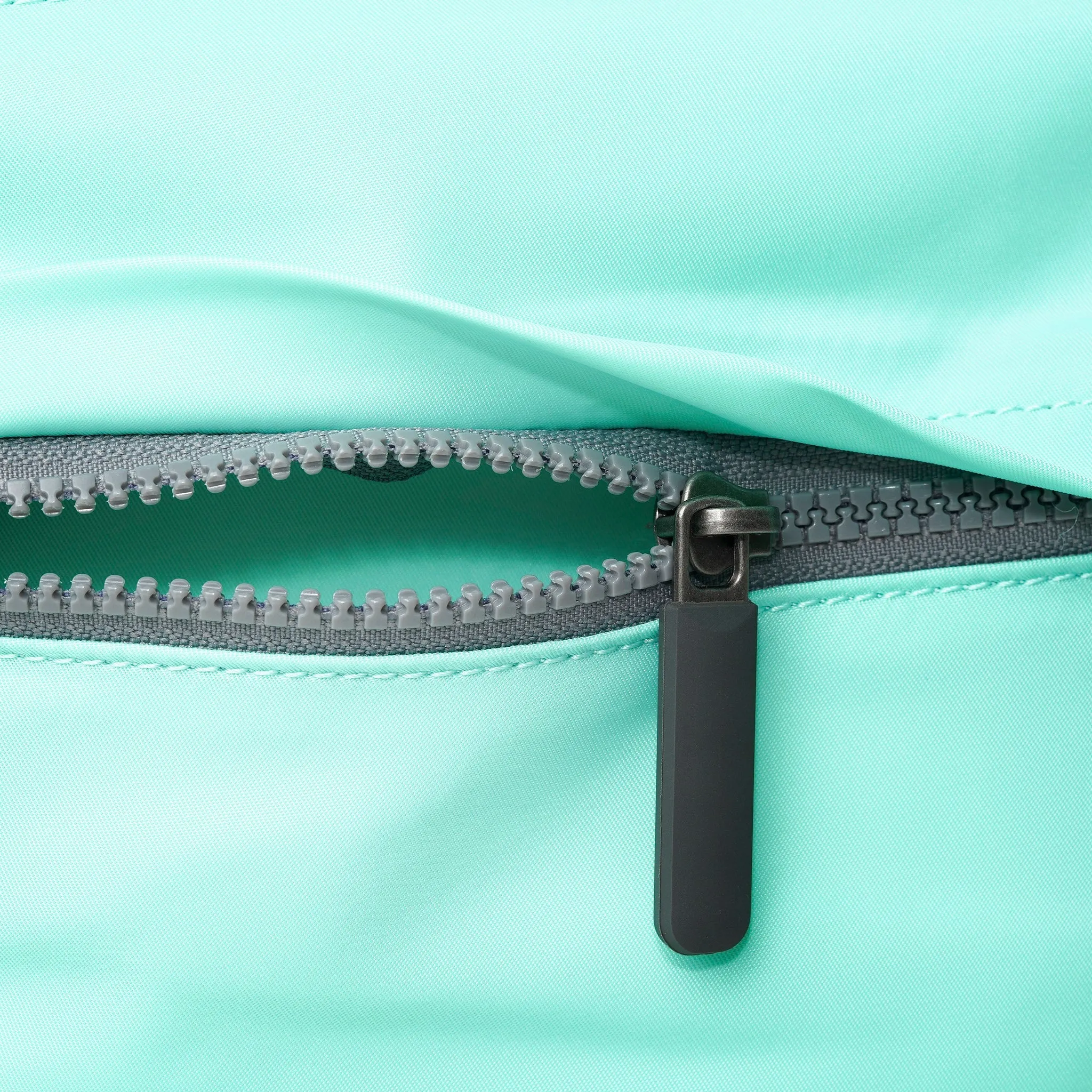 Trafalgar B Capri Recycled Nylon