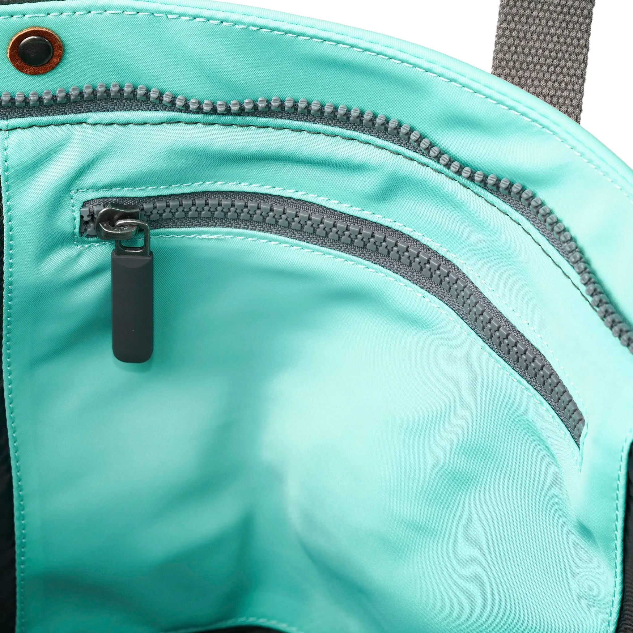 Trafalgar B Capri Recycled Nylon